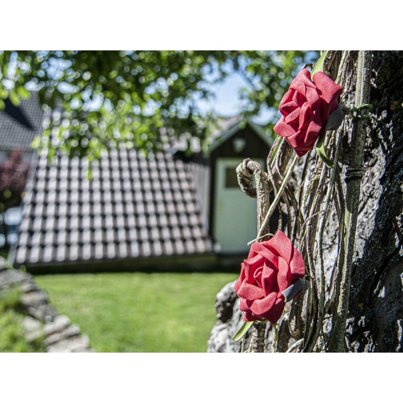 EUROPALMS Rose Garland (EVA), artificial, red - Image 3